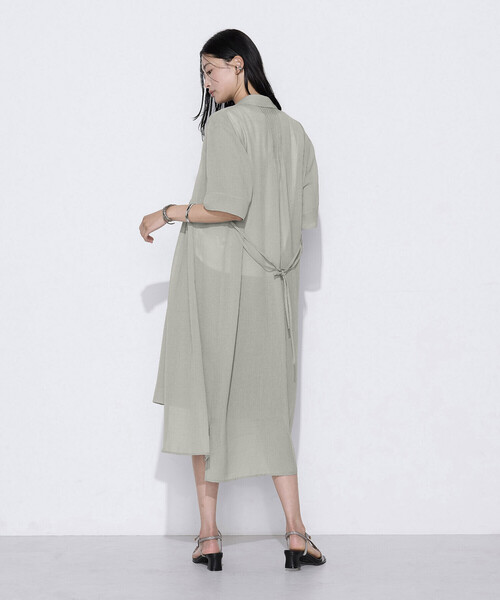 COMME CA（コムサ）の「〔 TALLサイズ 〕 【セットアップ対応】トリアセクールスラブ シャツワンピース（ワンピース・レディース・キナリ・15号）」の4枚目の写真