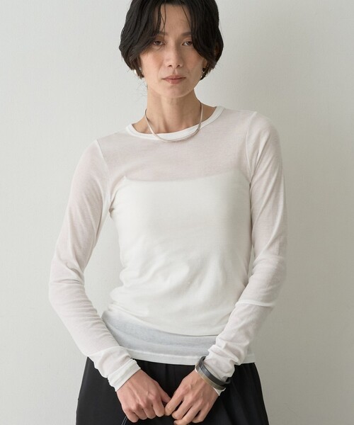 qualite(カリテ)の「【接触冷感素材】ストレッチフライスカットソー(Tシャツ/カットソー・レディース・その他/オフホワイト/チャコールグレー・フリー)」の1枚目の写真