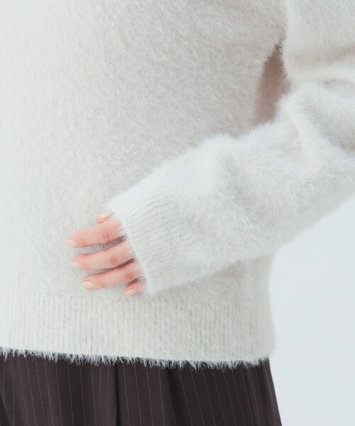 BEAMS HEART(ビームスハート)の「シャギー ポロ ニット(ニット/セーター・レディース・ブラウン/ホワイト系その他5/レッド・FREE)」の18枚目の写真