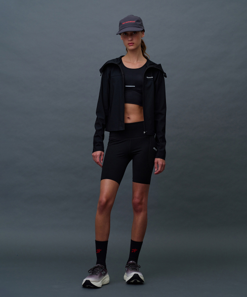 MENASOO（ミナス）の「Face Cover Zip Up Jersey_Black（ナイロンジャケット・レディース・ブラック・SMALL/MEDIUM/LARGE/X-LARGE）」の2枚目の写真