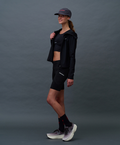 MENASOO（ミナス）の「Face Cover Zip Up Jersey_Black（ナイロンジャケット・レディース・ブラック・SMALL/MEDIUM/LARGE/X-LARGE）」の4枚目の写真
