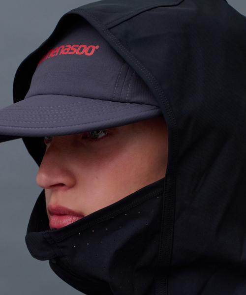 MENASOO（ミナス）の「Face Cover Zip Up Jersey_Black（ナイロンジャケット・レディース・ブラック・SMALL/MEDIUM/LARGE/X-LARGE）」の11枚目の写真