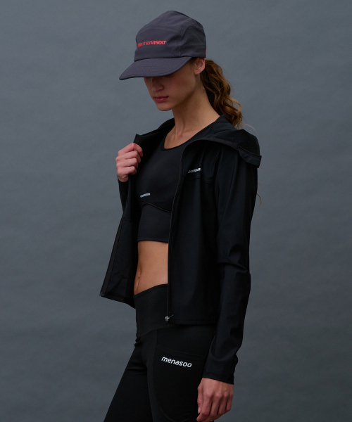 MENASOO（ミナス）の「Face Cover Zip Up Jersey_Black（ナイロンジャケット・レディース・ブラック・SMALL/MEDIUM/LARGE/X-LARGE）」の18枚目の写真