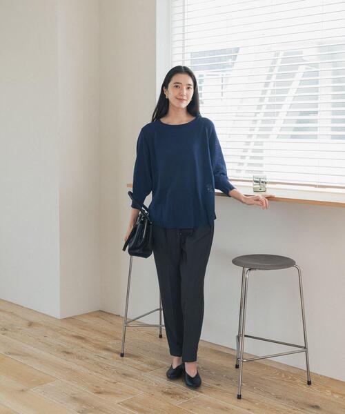 URBAN RESEARCH DOORS(アーバンリサーチドアーズ)の「ドライタッチラグランニットプルオーバー(ニット/セーター・レディース・チャコールグレー/ブラック/ブルー・FREE)」の17枚目の写真
