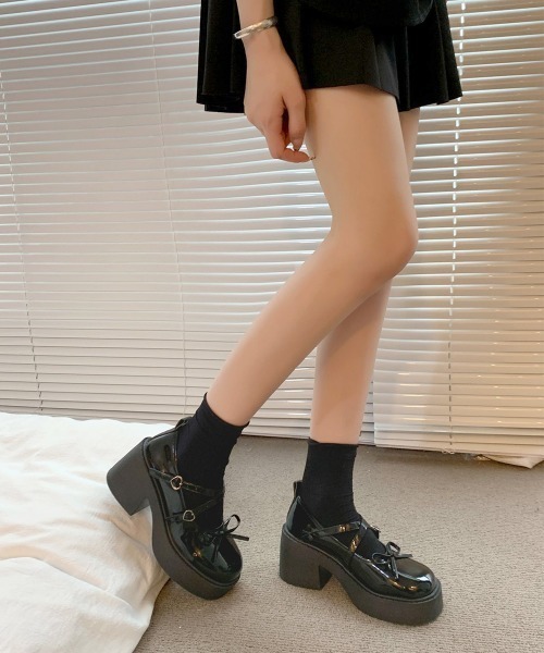 Miniministore(ミニミニストア)の「厚底ローファー リボン レディース(ローファー・レディース・ブラック/シルバー/アイボリー・25.0cm/24.5cm/24.0cm/22.5cm/23.5cm/23.0cm)」の5枚目の写真