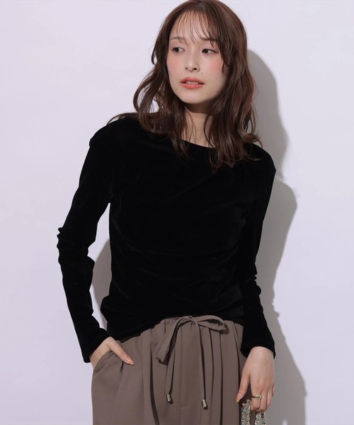 Mystrada(マイストラーダ)の「ドレープベロアカットソー(Tシャツ/カットソー・レディース・ブラック/オフホワイト・38)」の10枚目の写真