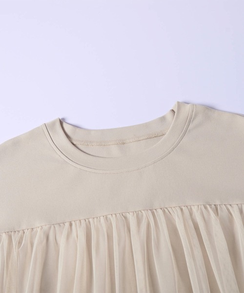 AMELY(エミリー)の「チュールレイヤード ロングTシャツ/ふんわり/フェミニン(Tシャツ/カットソー・レディース・グレー/ブラック/ベージュ・フリー)」の7枚目の写真