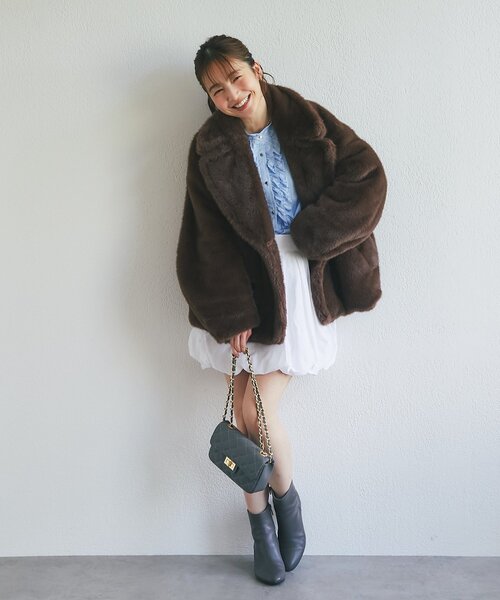 La boutique BonBon(ラブティックボンボン)の「【KAZUMI監修・大人女子におすすめ】タフタバルーンminiスカート(スカート・レディース・ブラウン/ホワイト/ブラック・36/38)」の11枚目の写真