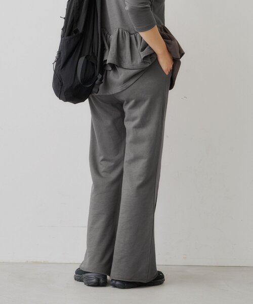 Kastane(カスタネ)の「【KATOMARI企画】EASY FLARE SWEAT PANTS(スウェットパンツ・レディース・グレー/チャコールグレー・0/1)」の9枚目の写真