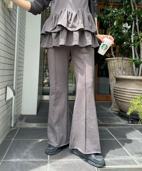 Kastane(カスタネ)の「【KATOMARI企画】EASY FLARE SWEAT PANTS(スウェットパンツ・レディース・グレー/チャコールグレー・0/1)」の19枚目の写真