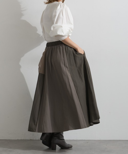 Material(Avenue)(マテリアル)の「【Material】シャドーナイロン チャーム付きメッシュポケット フレア イージー ロング スカート(スカート・レディース・ダークブラウン/テラコッタ/ブラック・FREE)」の6枚目の写真