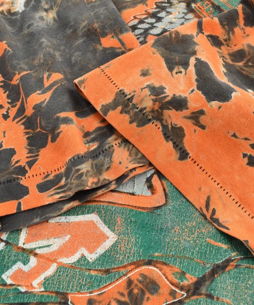 LABORATORY R(ラボラトリーアール)の「【USED】90's “Miami Hurricanes” カレッジ タイダイ Tシャツ USA製(Tシャツ/カットソー・メンズ・オレンジ・LARGE)」の3枚目の写真