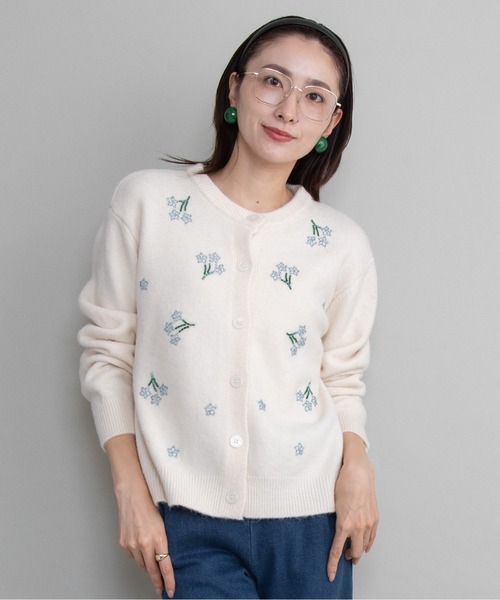 lodie(ロディ)の「ビーズ刺繍ニットカーデ(カーディガン/ボレロ・レディース・ブラック/グレー/アイボリー・FREE)」の9枚目の写真