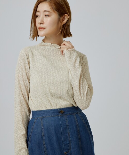 grove(グローブ)の「シアーレースプチネックインナー(Tシャツ/カットソー・レディース・ブラック/オフホワイト・02/03/01/04/05)」の2枚目の写真
