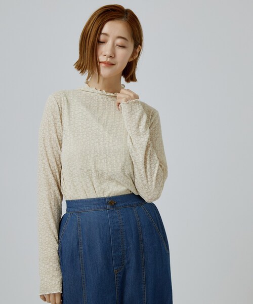 grove(グローブ)の「シアーレースプチネックインナー(Tシャツ/カットソー・レディース・ブラック/オフホワイト・02/03/01/04/05)」の4枚目の写真
