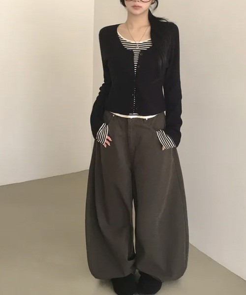 VIVID LADY(ビビッドレディー)の「ボーダーレイヤード カーディガン風 プルオーバー ニットトップス(ニット/セーター・レディース・ブラック/ワイン/ダークブラウン・FREE)」の7枚目の写真