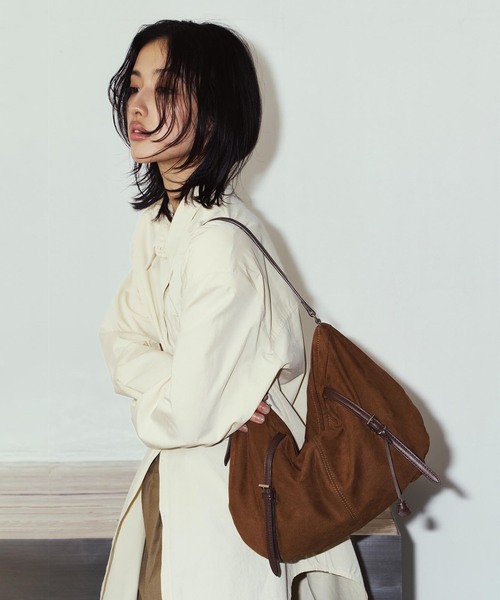 Knuth Marf(クヌースマーフ)の「Knuth Marf / クヌースマーフ suede moon bag(ショルダーバッグ・レディース・ブラウン/カーキ・FREE)」の15枚目の写真