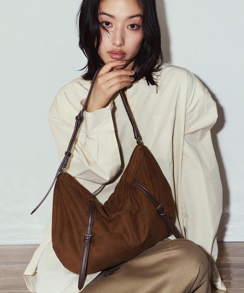 Knuth Marf(クヌースマーフ)の「Knuth Marf / クヌースマーフ suede moon bag(ショルダーバッグ・レディース・ブラウン/カーキ・FREE)」の13枚目の写真