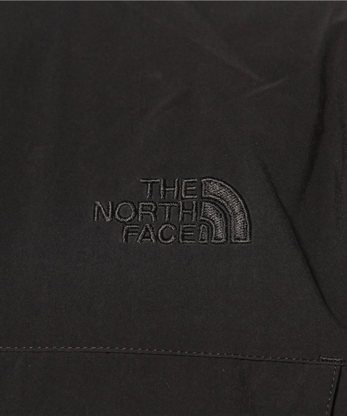THE NORTH FACE（ザノースフェイス）の「THE NORTH FACE: グローブ トレッカー ジャケット（ソリッド）（ブルゾン・メンズ・ブラック/グリーン・MEDIUM/SMALL/LARGE）」の8枚目の写真
