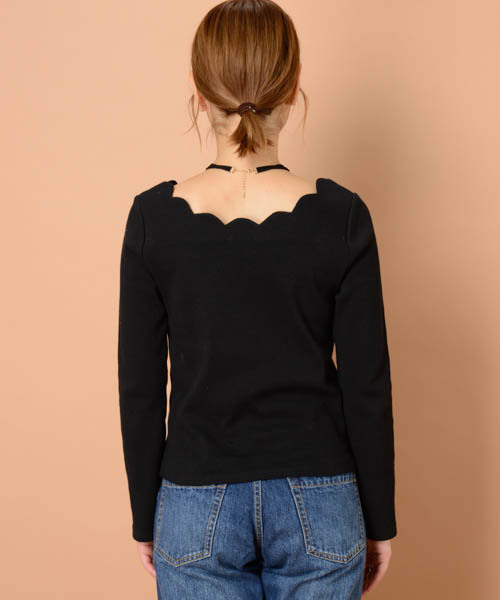 mystic(ミスティック)の「衿スカラッププルオーバー(Tシャツ/カットソー・レディース・レッド/ライトグレー/キャメル/ブラック/チャコールグレー・フリ-)」の17枚目の写真