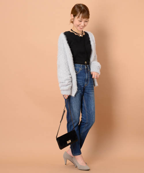 mystic(ミスティック)の「衿スカラッププルオーバー(Tシャツ/カットソー・レディース・レッド/ライトグレー/キャメル/ブラック/チャコールグレー・フリ-)」の14枚目の写真