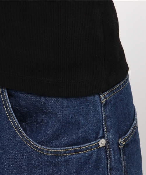 mystic(ミスティック)の「衿スカラッププルオーバー(Tシャツ/カットソー・レディース・レッド/ライトグレー/キャメル/ブラック/チャコールグレー・フリ-)」の6枚目の写真