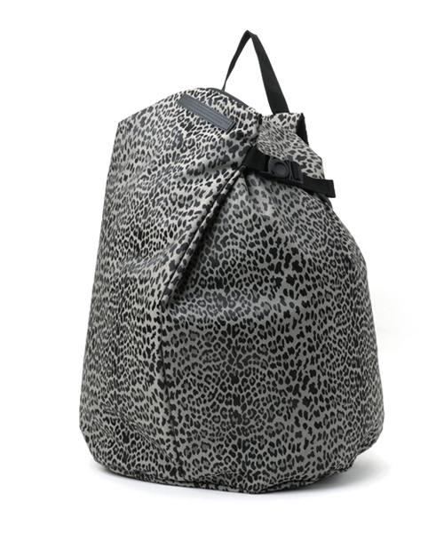 rovtski（ロフトスキー）の「MUISM ラッピングバッグ（バックパック/リュック・メンズ・その他1/その他2/その他5/その他3・FREE）」の9枚目の写真