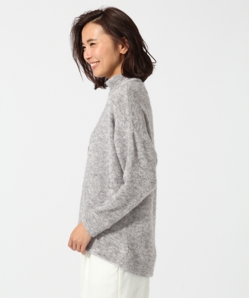 GLOBAL WORK（グローバルワーク）の「ベリーナパイルハイネックプルオーバー/742120（Tシャツ/カットソー・レディース・ブラック/ライトベージュ/ワインレッド/グレー・SMALL/LARGE/MEDIUM）」の6枚目の写真