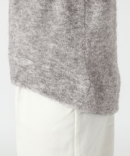 GLOBAL WORK（グローバルワーク）の「ベリーナパイルハイネックプルオーバー/742120（Tシャツ/カットソー・レディース・ブラック/ライトベージュ/ワインレッド/グレー・SMALL/LARGE/MEDIUM）」の11枚目の写真