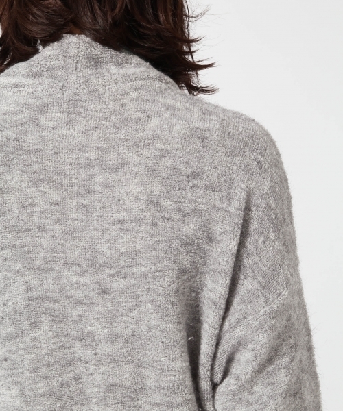 GLOBAL WORK（グローバルワーク）の「ベリーナパイルハイネックプルオーバー/742120（Tシャツ/カットソー・レディース・ブラック/ライトベージュ/ワインレッド/グレー・SMALL/LARGE/MEDIUM）」の12枚目の写真