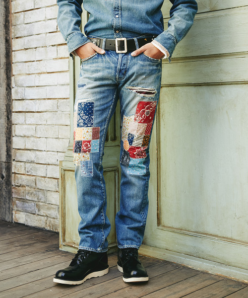 HYSTERIC GLAMOUR(ヒステリックグラマー)の「PWR加工デニム スリムストレートPT(デニムパンツ・メンズ・インディゴブルー・30inch/28inch/29inch/34inch/31inch/32inch)」の1枚目の写真