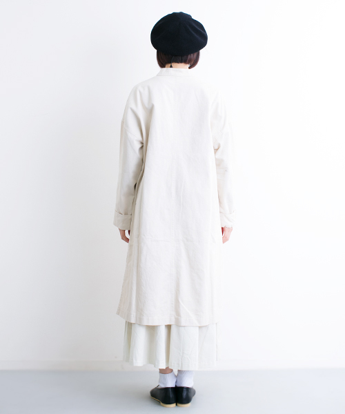 MERLOT（メルロー）の「チャイナボタンロングコート2229（その他アウター・レディース・アイボリー/チャコールグレー・FREE）」の8枚目の写真