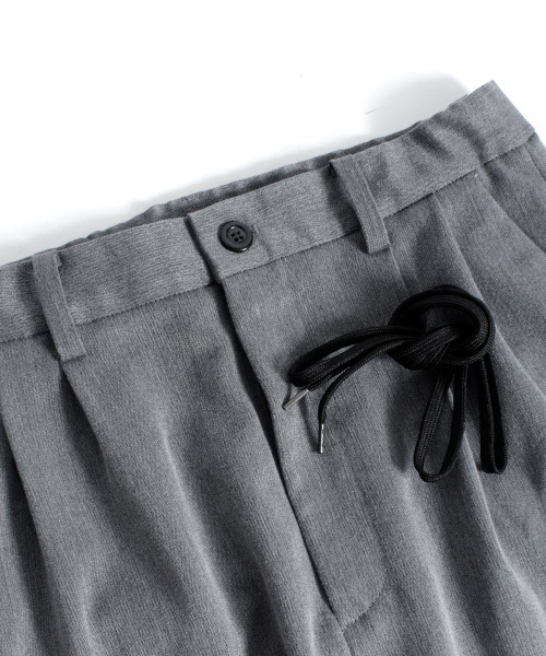 MONO-MART（モノマート）の「T/R 2タック ワイドパンツ ジョッパーズ テーパードパンツ（その他パンツ・メンズ・チャコールグレー/ブラック/オリーブ/ネイビー・M/L）」の21枚目の写真