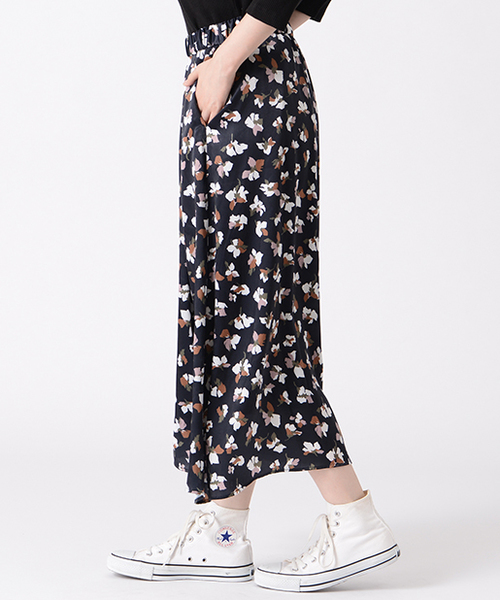 CIAOPANIC TYPY(チャオパニックティピー)の「ヴィンテージフラワースカウチョ(その他パンツ・レディース・ネイビー/ワイン・FREE)」の5枚目の写真