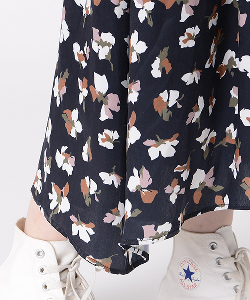 CIAOPANIC TYPY(チャオパニックティピー)の「ヴィンテージフラワースカウチョ(その他パンツ・レディース・ネイビー/ワイン・FREE)」の3枚目の写真