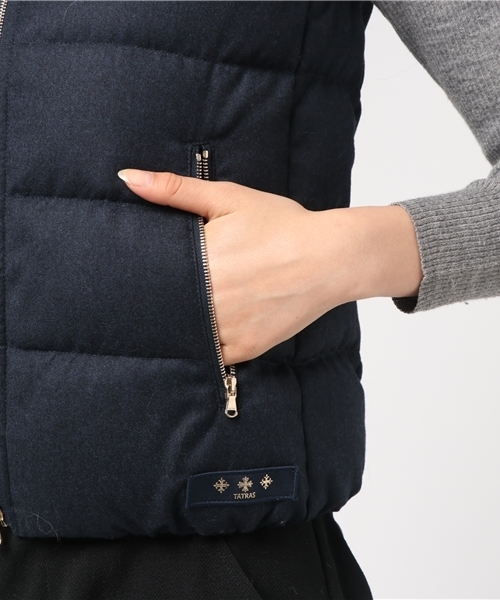 TATRAS（タトラス）の「TATRAS ショートダウンベスト LTA18A4572