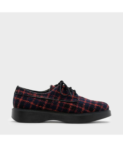 CHARLES & KEITH(チャールズ & キース)の「レースアップカバードフラット / LACE-UP COVERED FLATS(モカシン/デッキシューズ・レディース・ブラック/グリーン/ネイビー・24㎝/22.5cm/23.5cm/23cm/24.5㎝)」の3枚目の写真