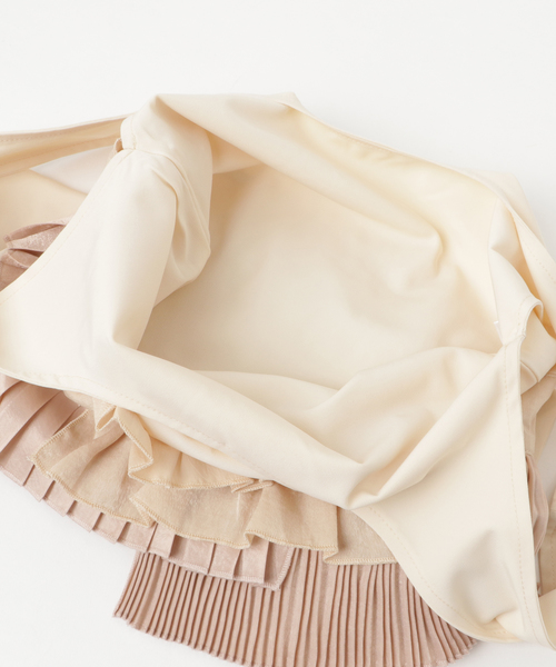 merlot plus（メルロープリュス）の「プリーツ×フリルラインバッグ7318（トートバッグ・レディース・ライトグレー/ブラック/ベージュ/ピンク・FREE）」の6枚目の写真