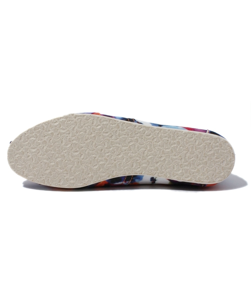 TOMS（トムス）の「2013 トムス 新作 オアフ トロピカル 花柄 TOMS W CLSC Oahu（スニーカー・レディース・マルチ・23cm/23.5cm/24cm/24.5cm）」の3枚目の写真