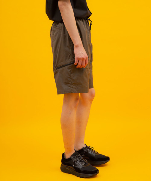 UNITED TOKYO(ユナイテッドトウキョウ)の「リップストップショーツ(その他パンツ・メンズ・ブラック/ダークグリーン・1/2/3)」の5枚目の写真