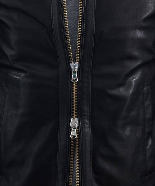 5351 POUR LES HOMMES(ゴーサンゴーイチプールオム)の「ベジタブルラムレザーブルゾン(ライダースジャケット・メンズ・ホワイト/グレー/ブラック・44(S)/46(M)/48(L))」の15枚目の写真