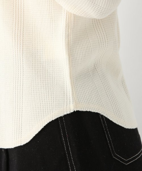 GLOBAL WORK(グローバルワーク)の「【UVカット】USA2WAYワッフルヘンリー/822626(Tシャツ/カットソー・レディース・ネイビー/オフホワイト/ミント/キャメル/パープル系その他4・MEDIUM/LARGE)」の19枚目の写真