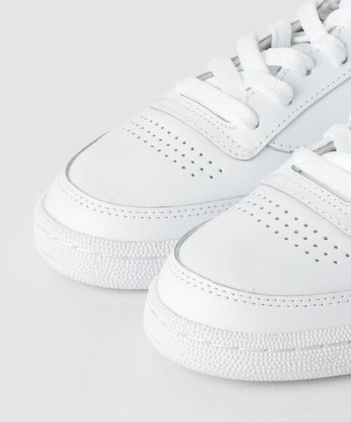 Reebok(リーボック)の「<REEBOK>CLUB C 85スニーカー(スニーカー・レディース・ホワイト/ブラック・25cm/24.5cm/23cm/24cm/23.5cm)」の6枚目の写真