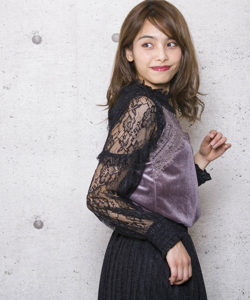 lala Born(ララボーン)の「ベロア×レースキャミソール(キャミソール・レディース・グリーン/ピンク/ホワイト/イエロー/ネイビー/ブラック/ブラウン・FREE)」の4枚目の写真