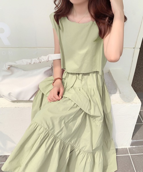 ABITOKYO（アビトーキョー）の「2WAY セットアップ風 フレンチスリーブ ティアードロングワンピース（ワンピース・レディース・チャコールグレー/ベージュ/オフホワイト/サックスブルー/ライトベージュ/ライトグリーン/ブラック/ネイビー・FREE）」の6枚目の写真