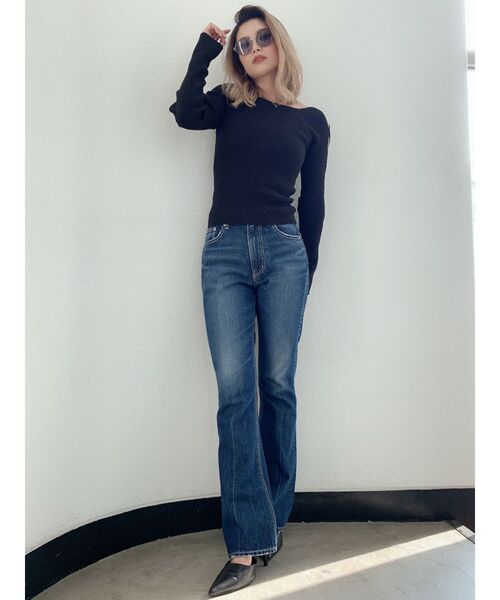 GYDA(ジェイダ)の「レースアップスリーブニット トップス(ニット/セーター・レディース・オフホワイト/ブラック・FREE)」の5枚目の写真