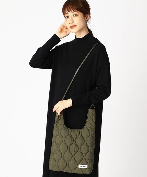 MONO　COMME CA（モノコムサ）の「キルティングバッグ（トートバッグ・レディース・ネイビー/カーキ/ベージュ・FREE）」の16枚目の写真