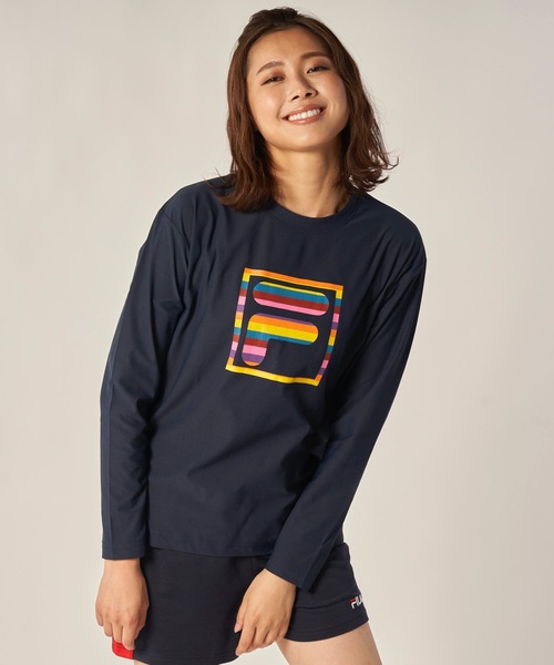 FILA(フィラ)の「【FILA】レディスプリントロングTシャツ(Tシャツ/カットソー・レディース・ブラック/ネイビー/ホワイト・MEDIUM/LARGE/X-LARGE)」の2枚目の写真