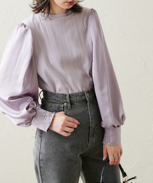 natural couture（ナチュラルクチュール）の「【WEB限定カラー有り】異素材切替たっぷりギャザースリーブプルオーバー（ニット/セーター・レディース・ブラウン/アイボリー/ラベンダー/ピンクベージュ・FREE）」の3枚目の写真