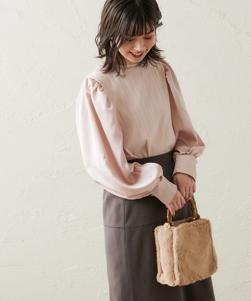 natural couture（ナチュラルクチュール）の「【WEB限定カラー有り】異素材切替たっぷりギャザースリーブプルオーバー（ニット/セーター・レディース・ブラウン/アイボリー/ラベンダー/ピンクベージュ・FREE）」の18枚目の写真